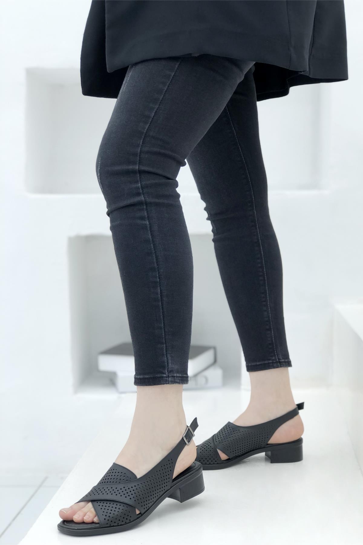 Ortapedik Arkası Açık Çapraz Kadın Sandalet Ayakkabı - Görsel 5