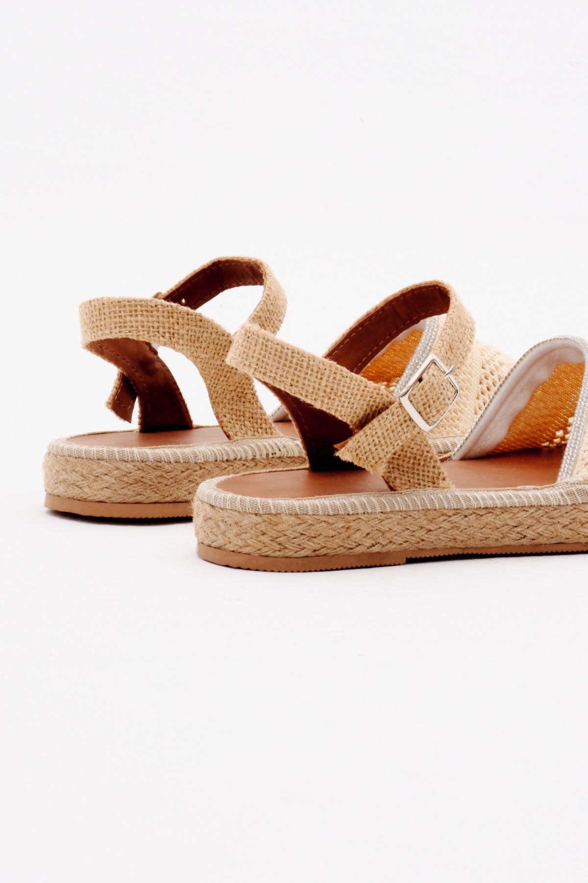 Kadın Bej Önü Kapalı Bilekten Bağlamaı Hasır Triko Sandalet - Görsel 6