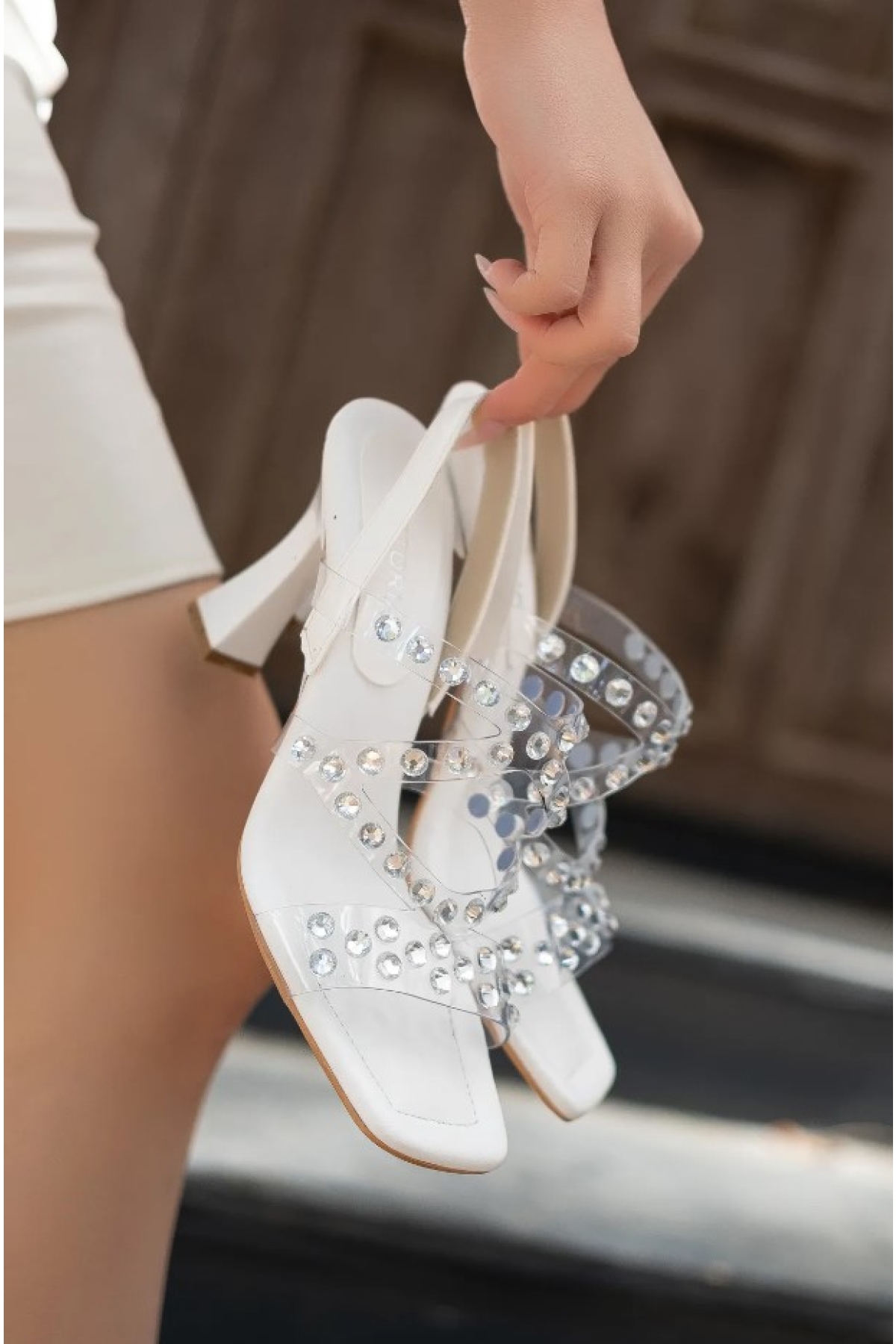 Çapraz Şeffaf Taş Detaylı Topuklu Kadın Abiye Ayakkabı - Görsel 3