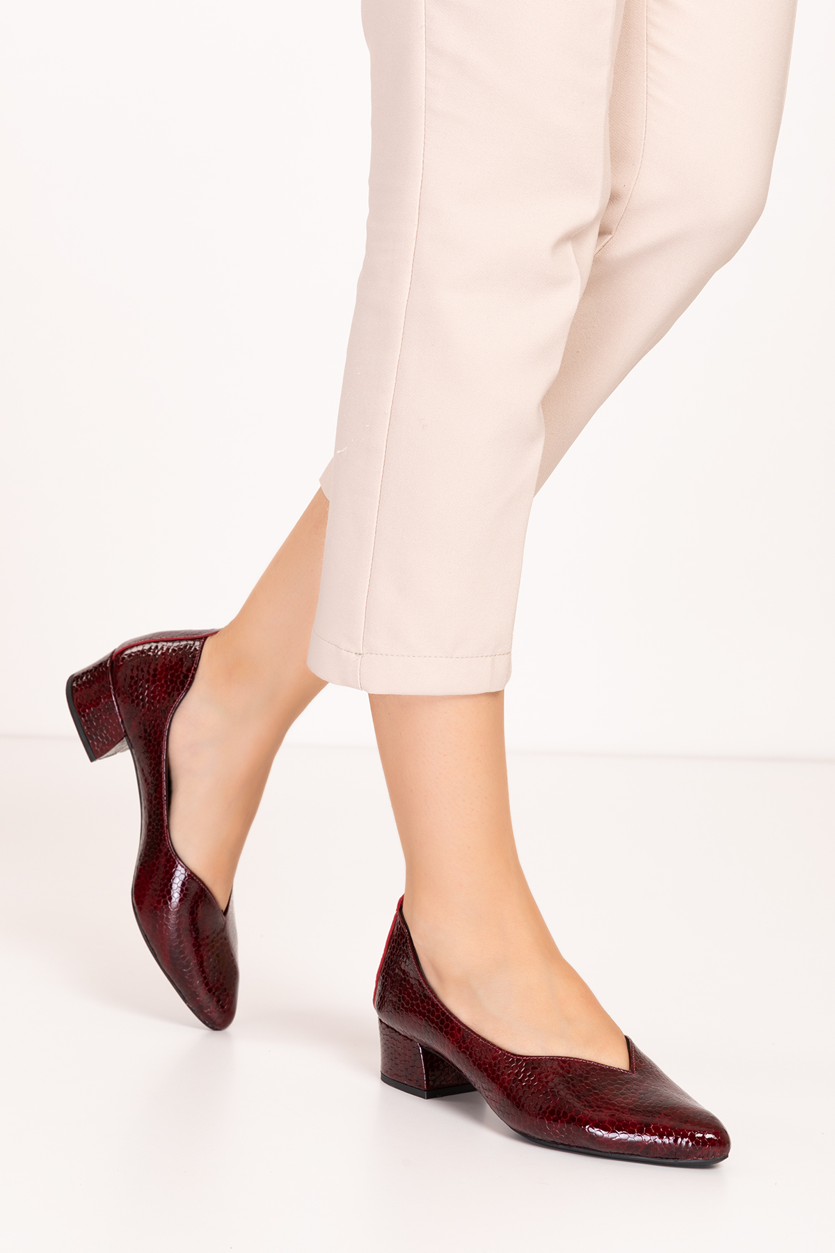 Gondol Hakiki Deri Klasik Topuklu Şık Ayakkabı şhn.1068 - Görsel 2