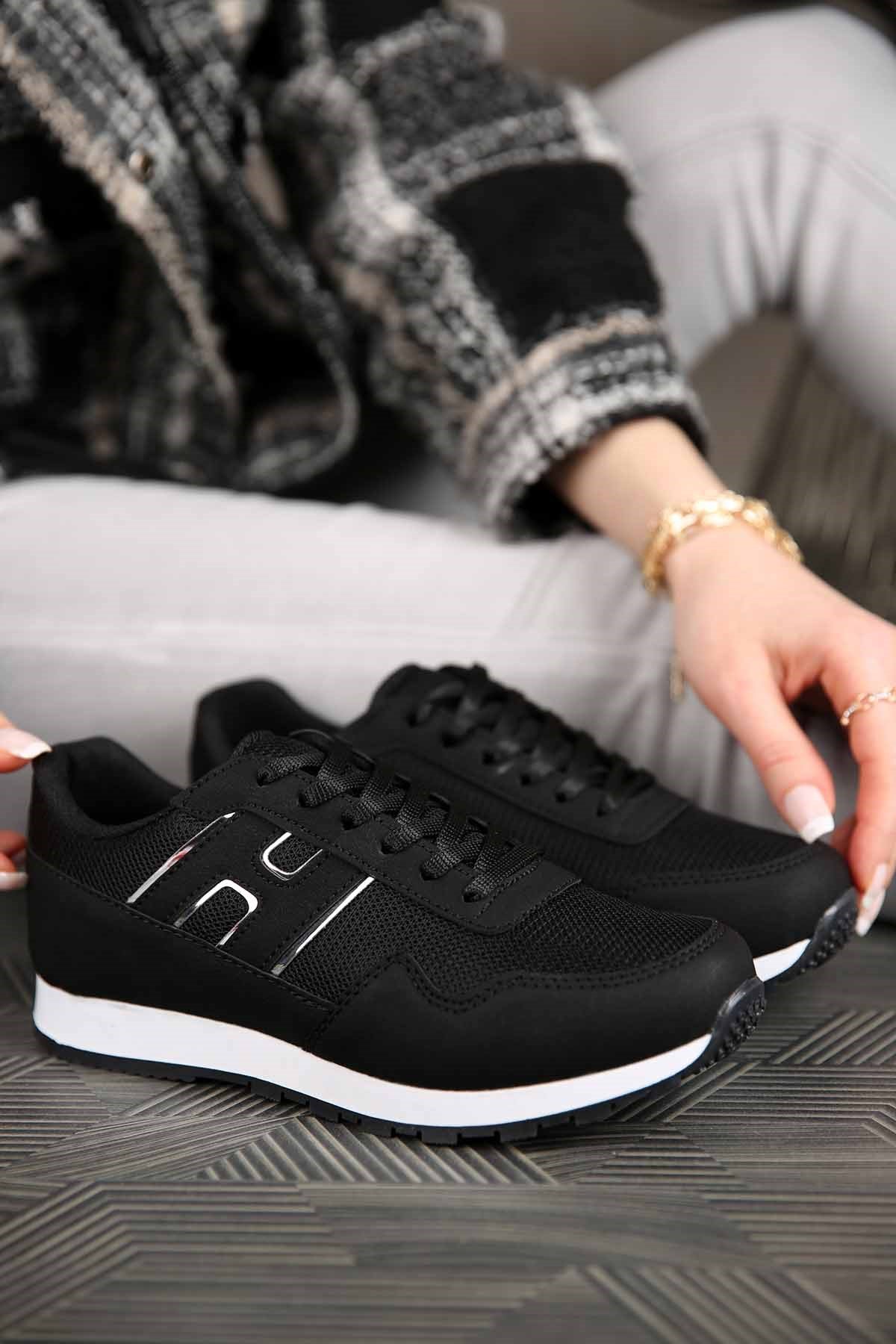 Kadın Anorak Spor Ayakkabı SİYAH AYNA - Görsel 3