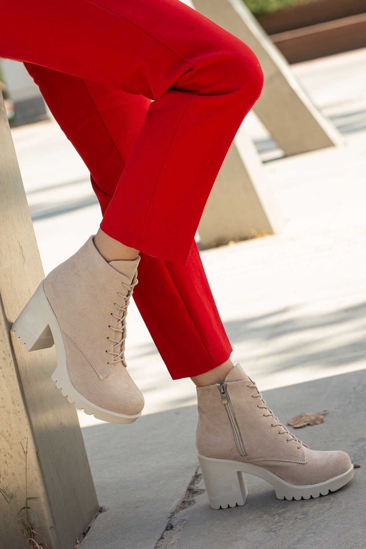 Bağcıklı Kadın Topuklu Bot TEN SÜET - Görsel 3