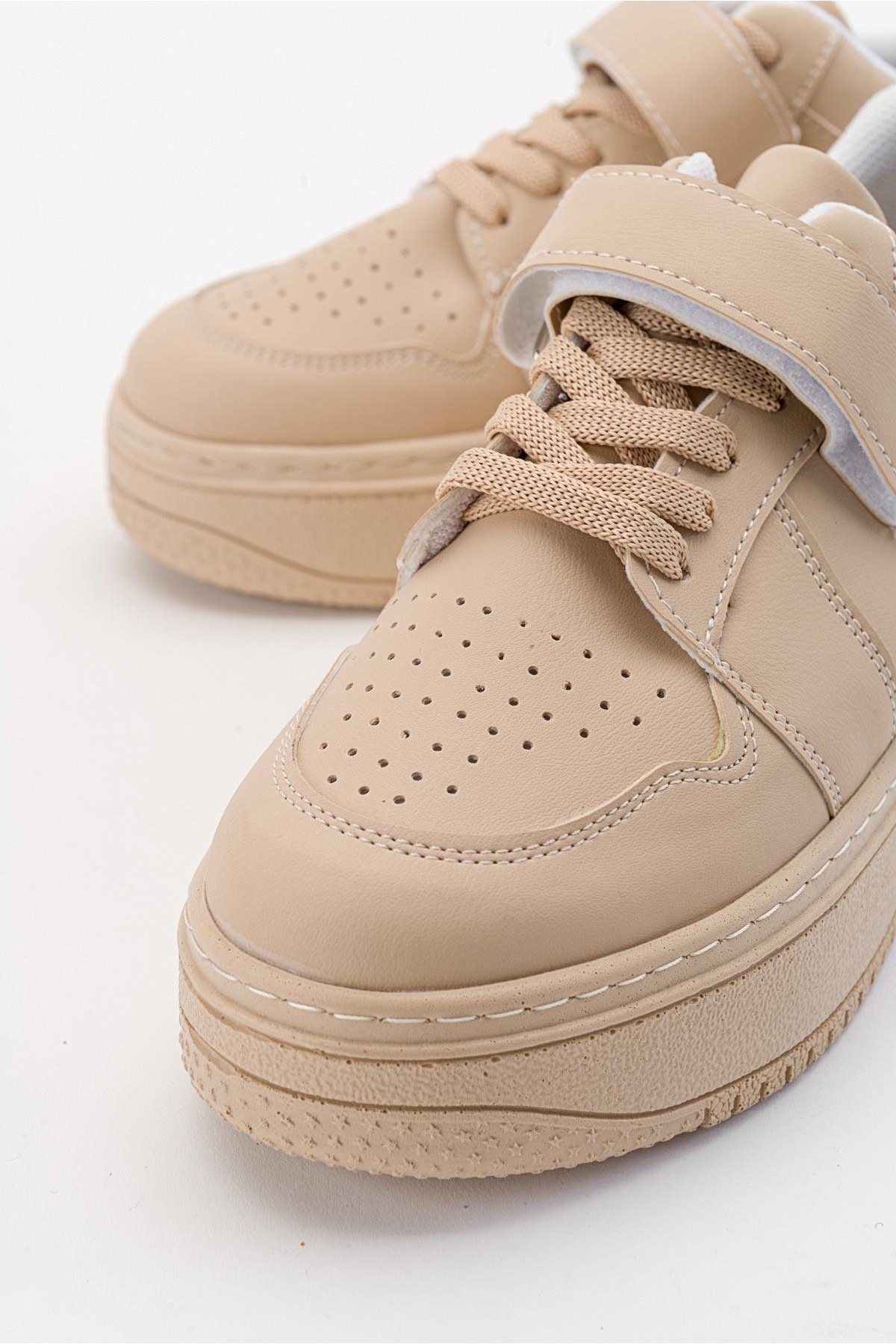 Cırtlı Bağcıklı Kadın Spor Ayakkabı NUDE - Görsel 4