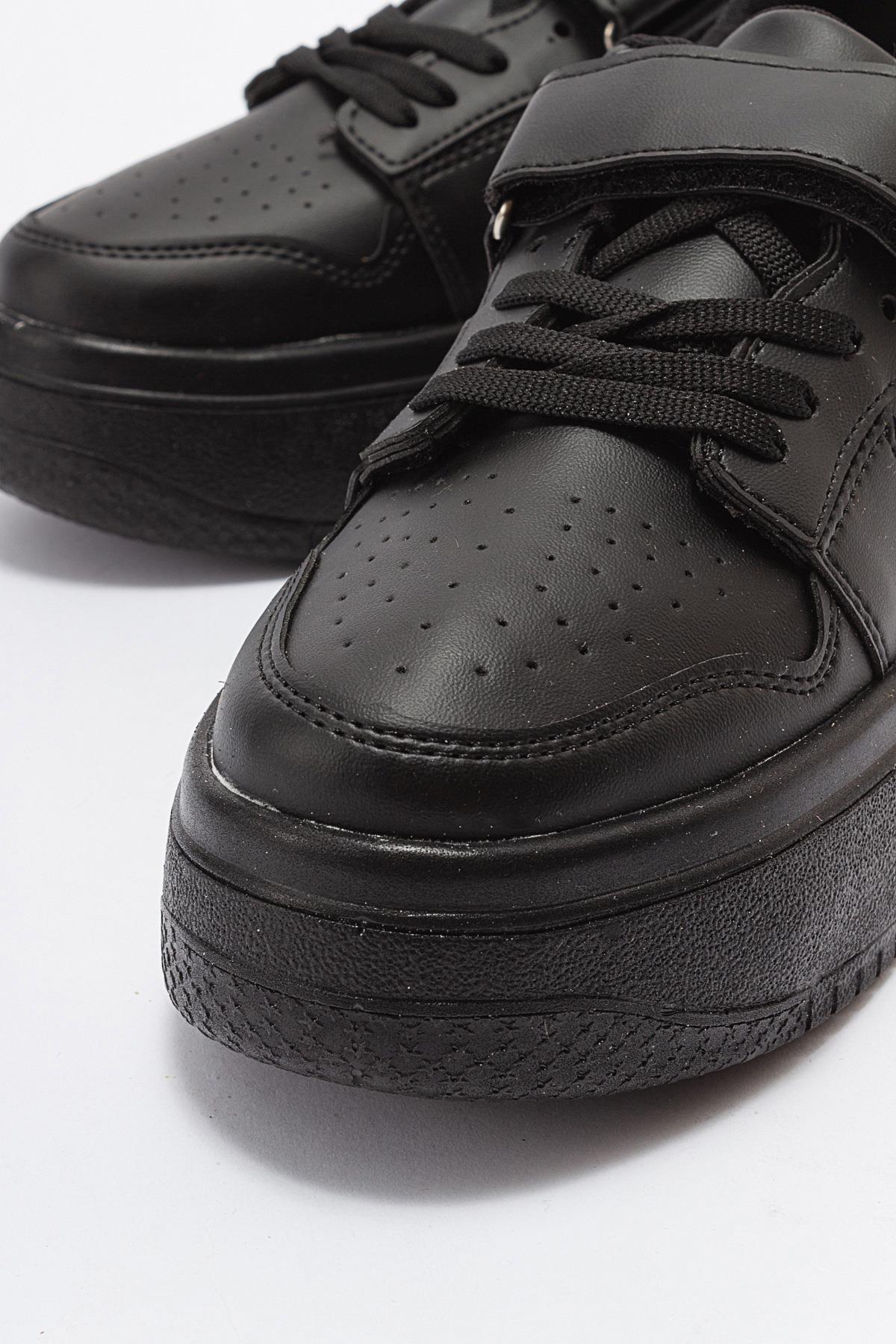 Cırtlı Bağcıklı Kadın Spor Ayakkabı SİYAH SİYAH - Görsel 4