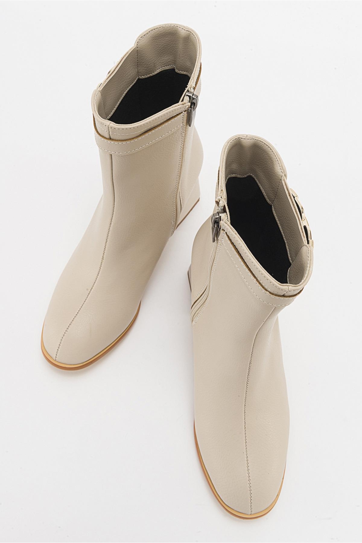 Tokalı Topuklu Bot BEJ CİLT - Görsel 6