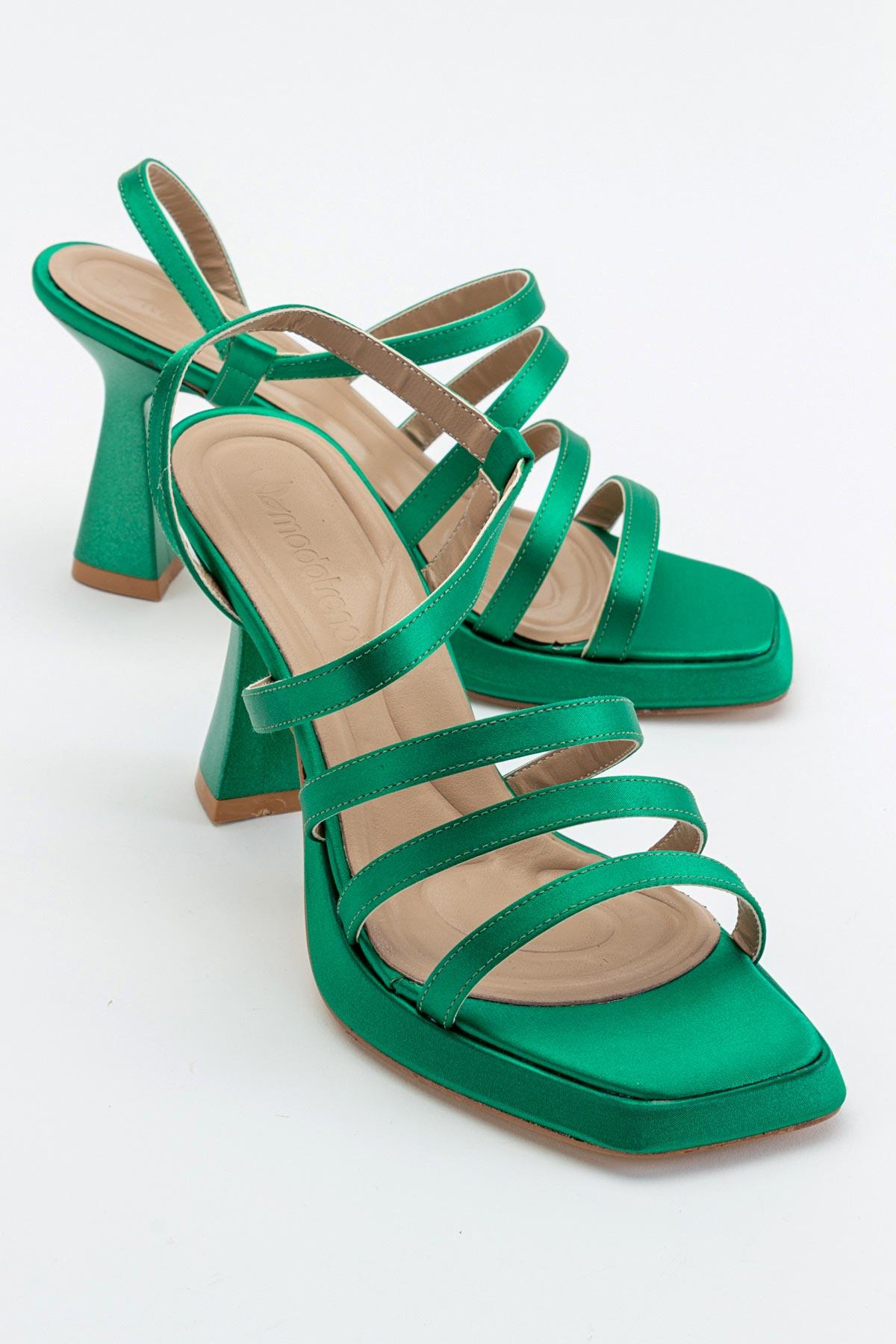3 Biyeli Platformlu Kadın Topuklu Sandalet ÇİMEN YEŞİLİ SATEN - Görsel 2