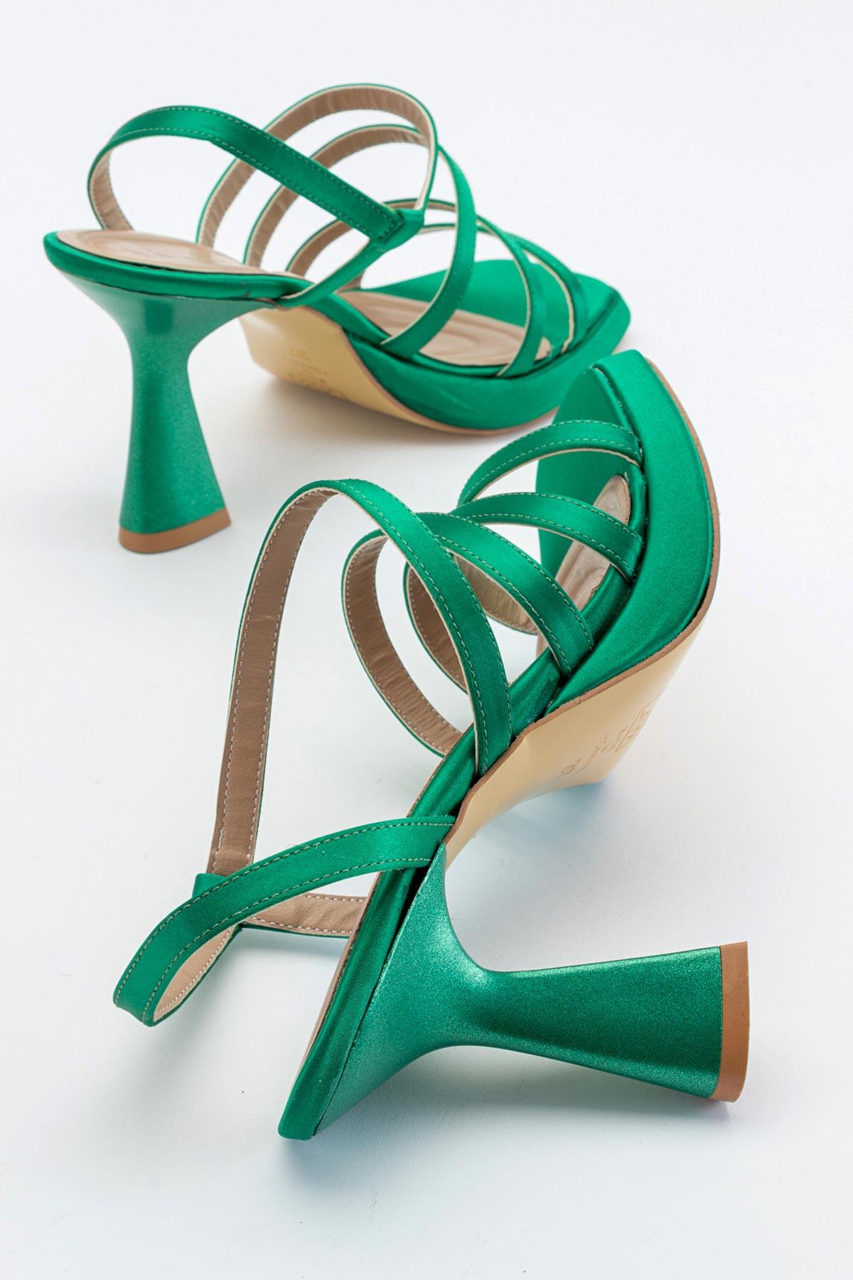 3 Biyeli Platformlu Kadın Topuklu Sandalet ÇİMEN YEŞİLİ SATEN - Görsel 5