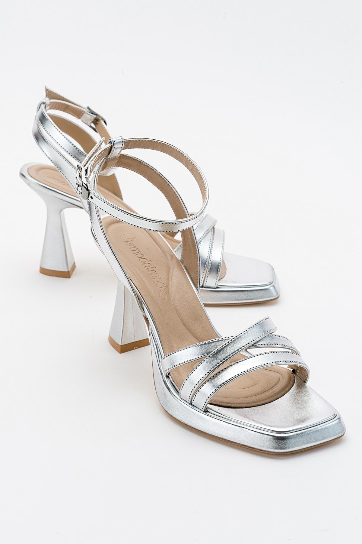 Çapraz Bantlı Platformlu Kadın Topuklu Sandalet GÜMÜŞ ZRA - Görsel 2
