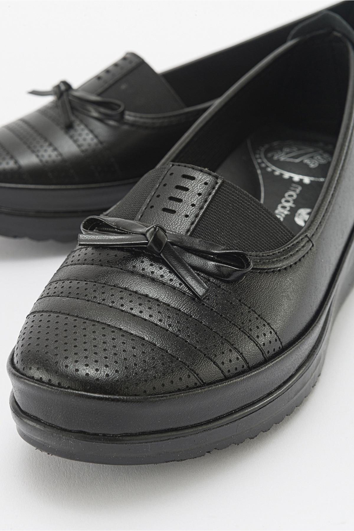 Kaydırmaz Günlük Ayakkabı SİYAH CİLT SİYAH - Görsel 4