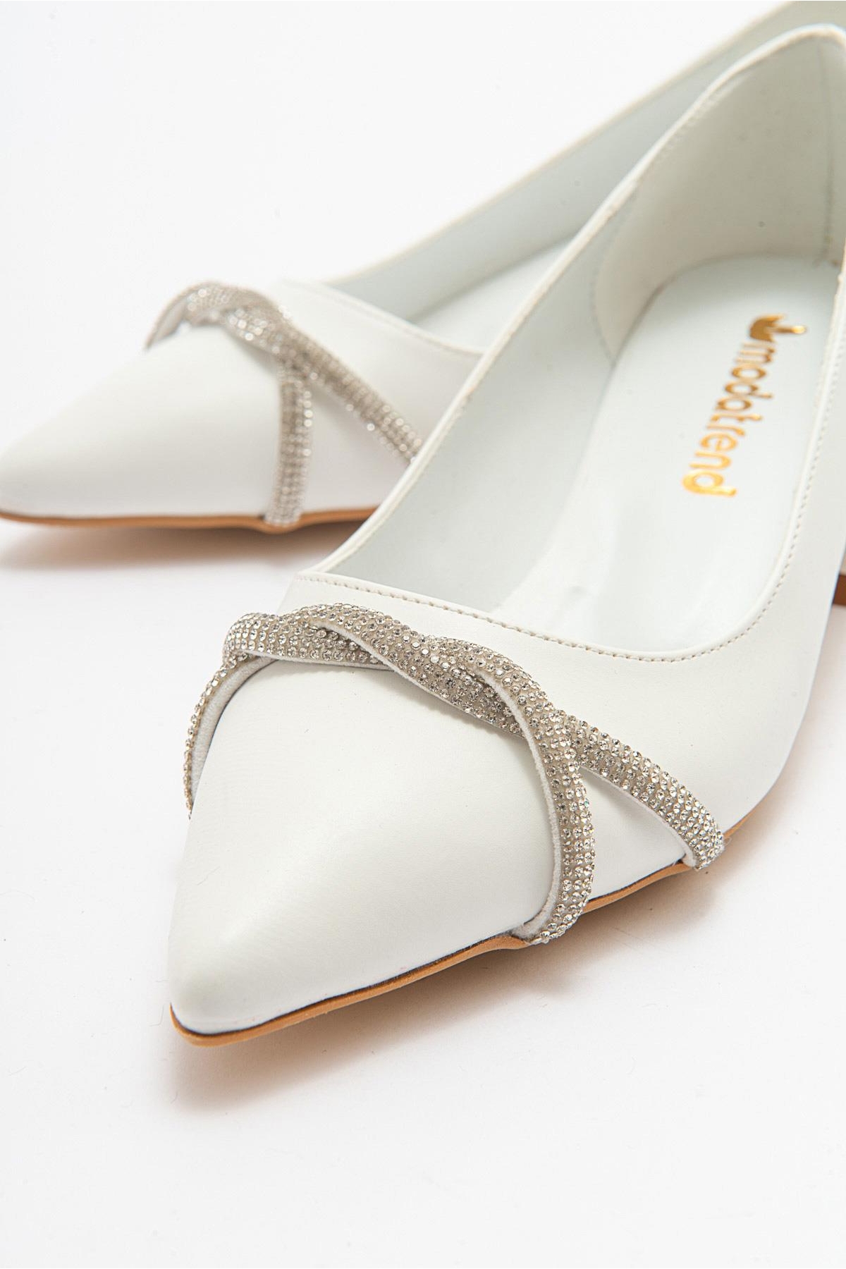 Çapraz Taşlı Kadın Topuklu Ayakkabı BEYAZ CİLT - Görsel 4