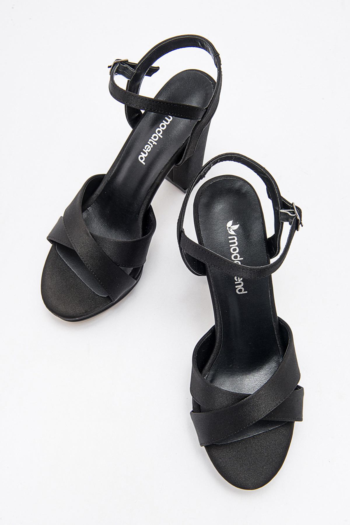 Kadın Çapraz Bant Topuklu Sandalet SİYAH SATEN - Görsel 6