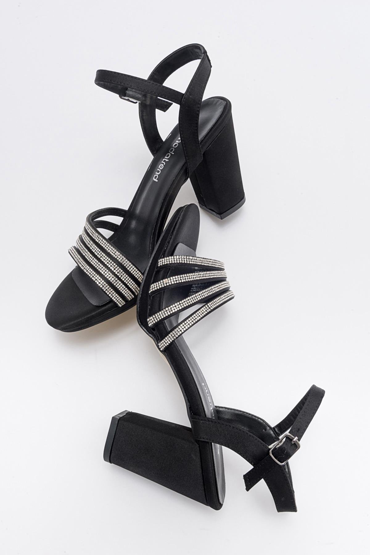 Kadın Çapraz Biyeli Taşlı Topuklu Sandalet SİYAH SATEN - Görsel 7