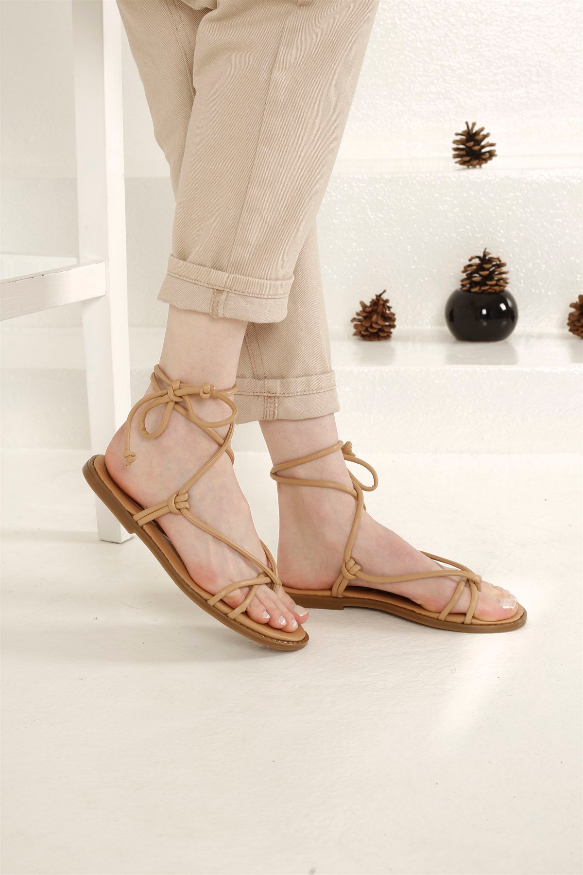 Kadın İpli Parmak Arası Sandalet NUDE CİLT - Görsel 3