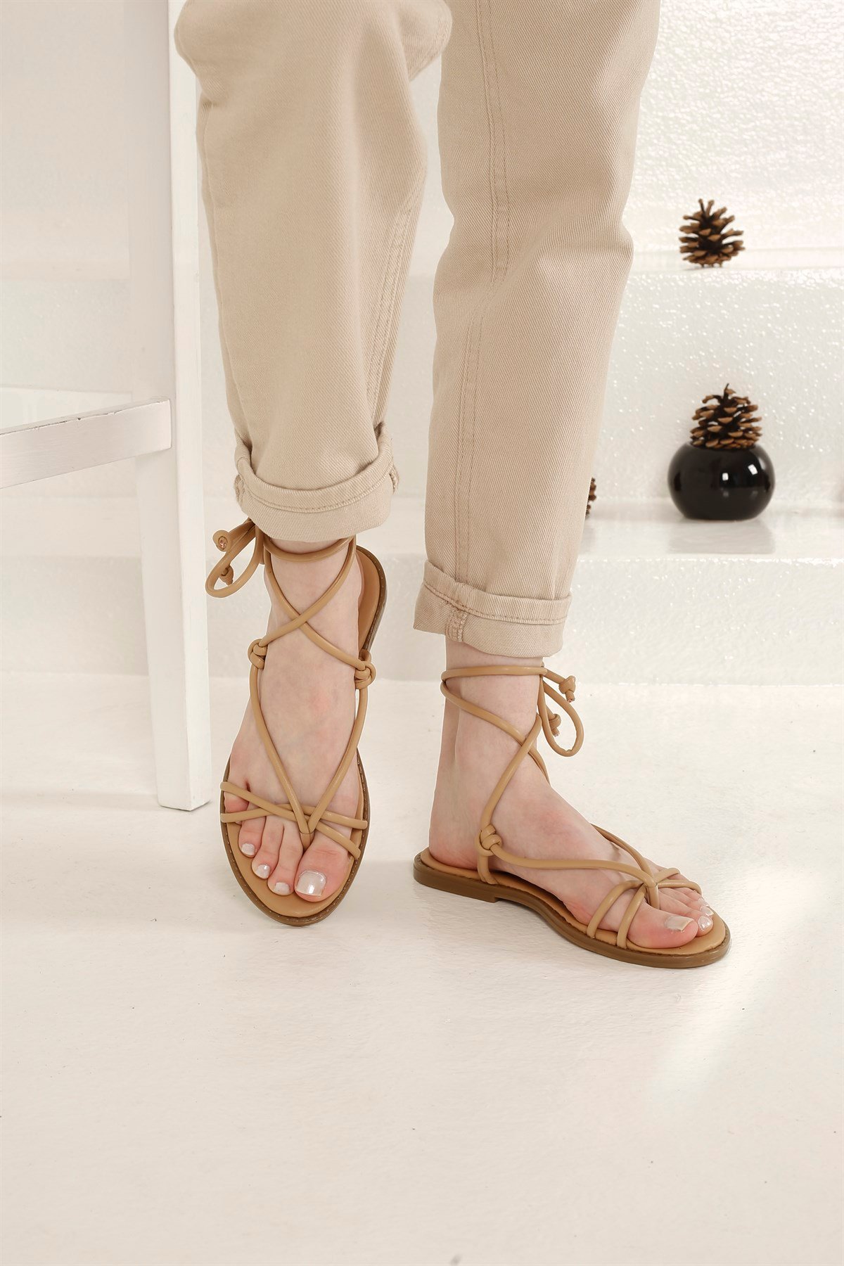 Kadın İpli Parmak Arası Sandalet NUDE CİLT - Görsel 4