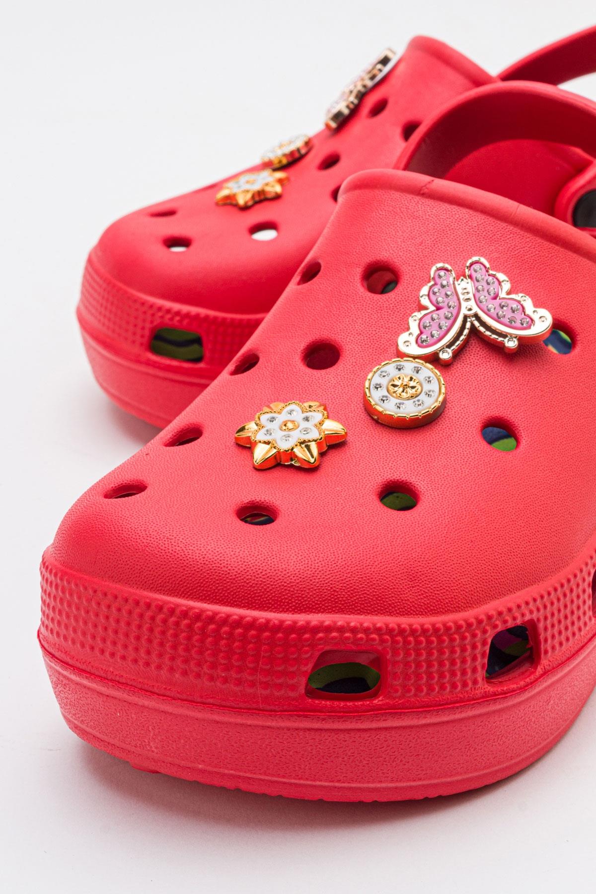 Aksesuarlı Kalın Taban Kadın Sabo Terlik KIRMIZI - Görsel 4