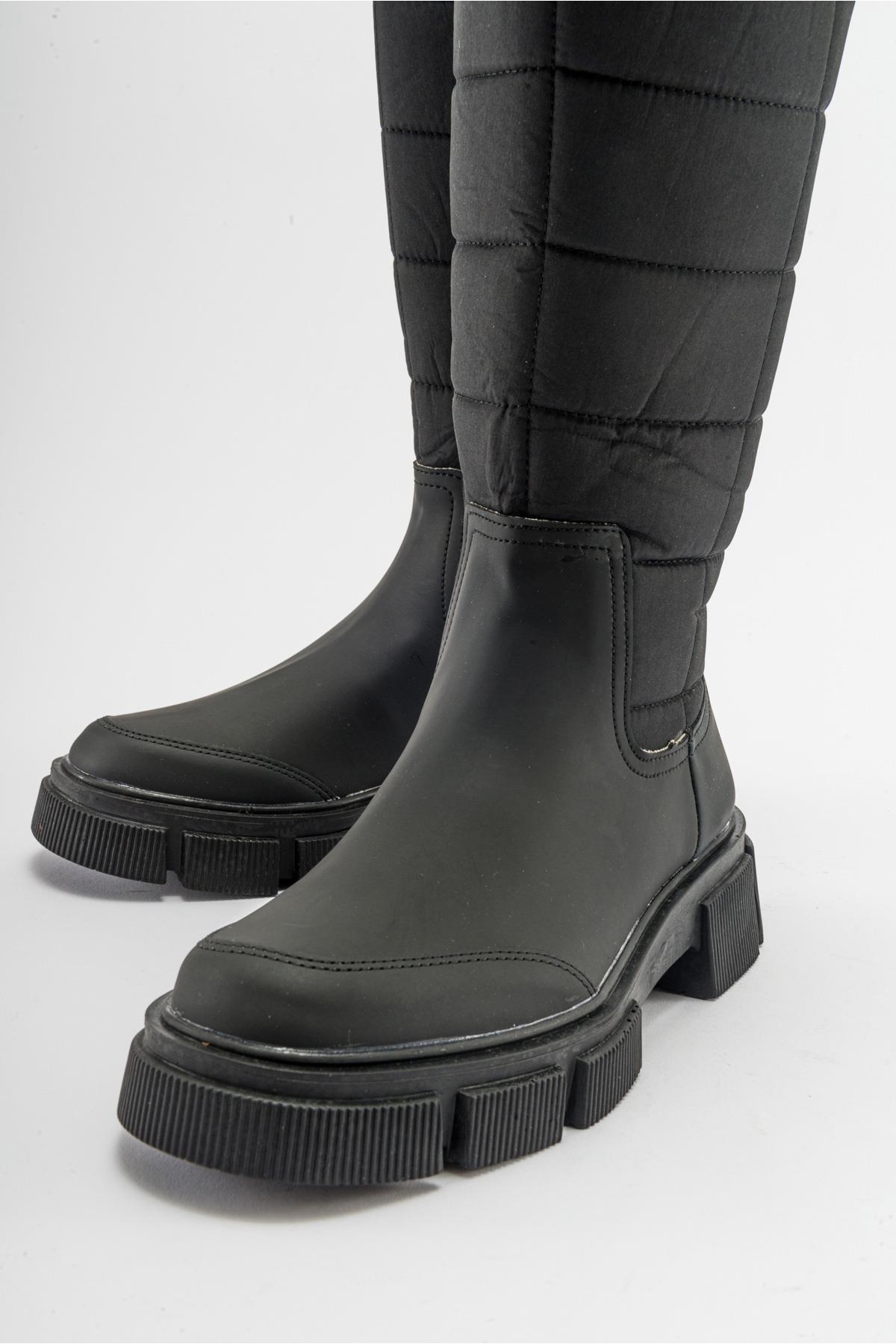 Kaydırmaz Taban Kadın Çizme SİYAH - Görsel 4
