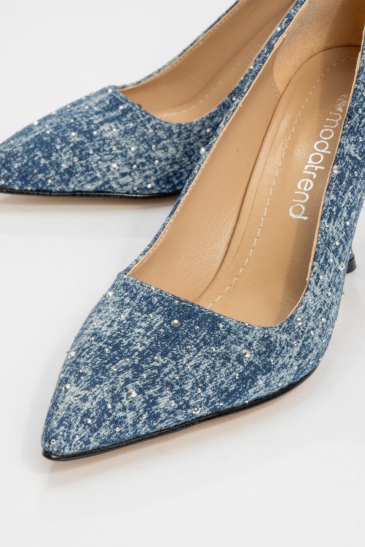 Bilekten Taşlı Kurdeleli Kadın Topuklu Ayakkabı LACİ KOT - Görsel 4