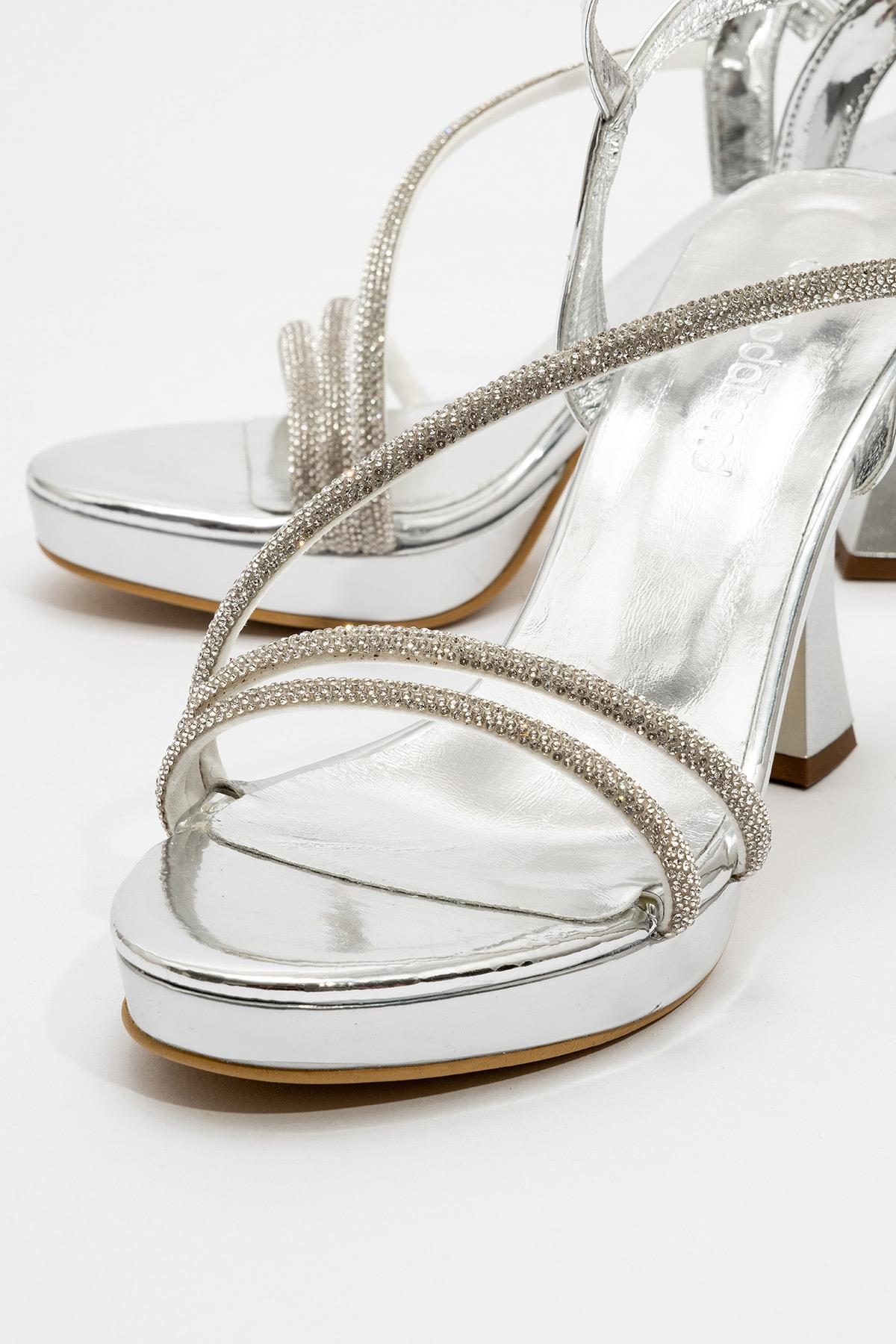 Kadın Taşlı Topuklu Ayakkabı GÜMÜŞ AYNA - Görsel 4