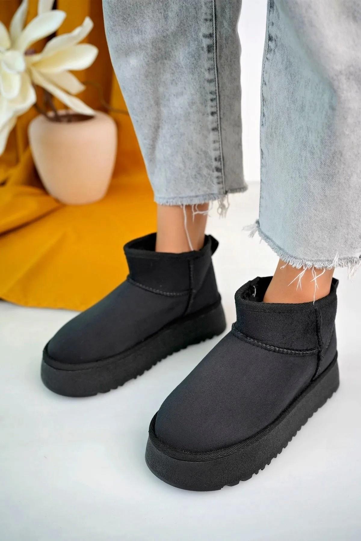 Elanaz Süet İçi Kürklü Kalın Taban Mini Boy Bilekte Kısa Kadın Bot - Görsel 6