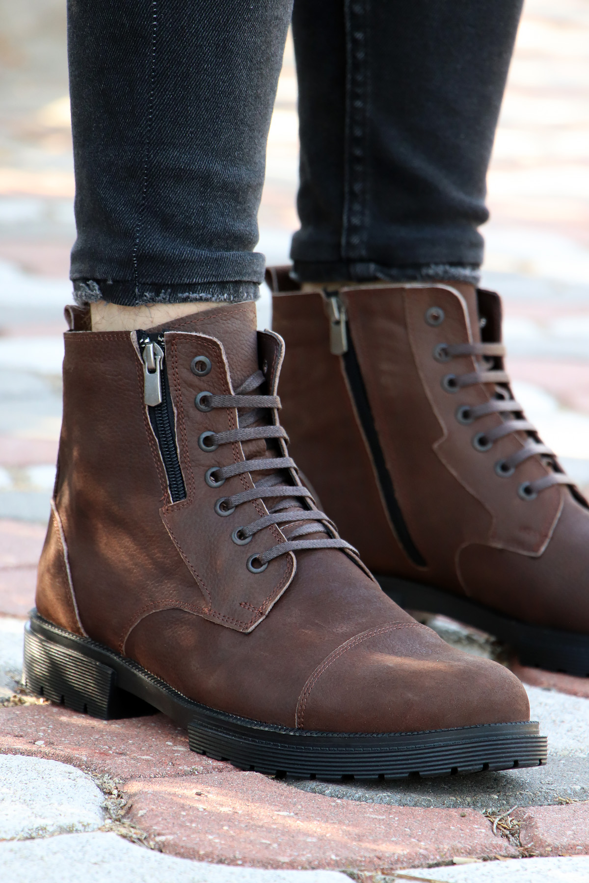 . 232-4241 Kaymaz Taban Fermuarlı Hakiki Deri Erkek Bot - Görsel 3