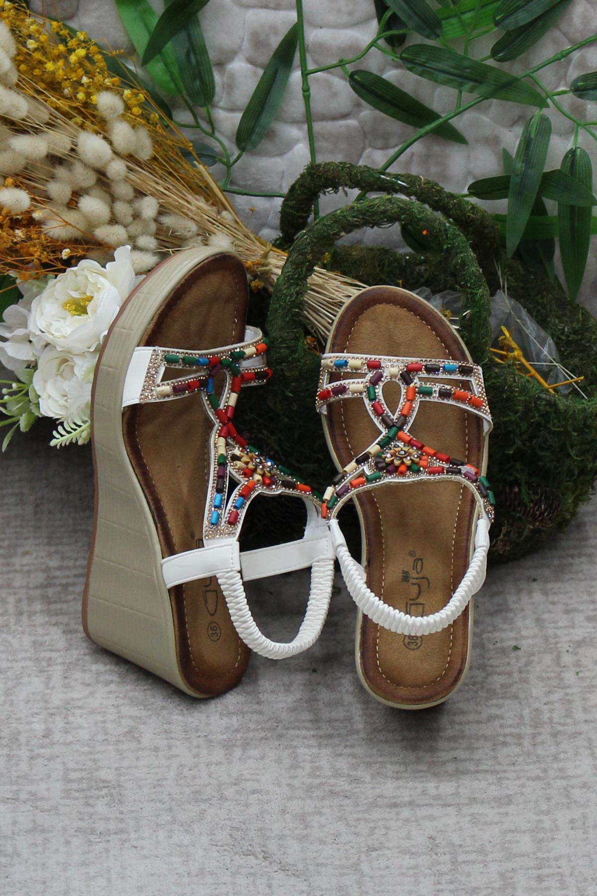 Guja 24Y156-2 Rahat Şık Bonçuklu Taşlı Dolgu Taban Kadın Sandalet - Görsel 7