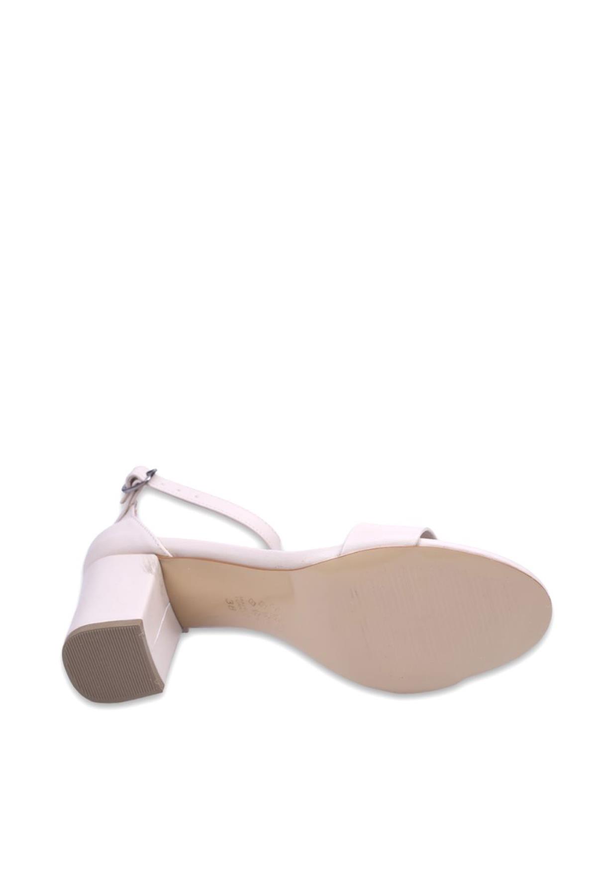 1552 Kadın 7 Cm Topuk Tek Bant Cilt Sandalet - Görsel 6