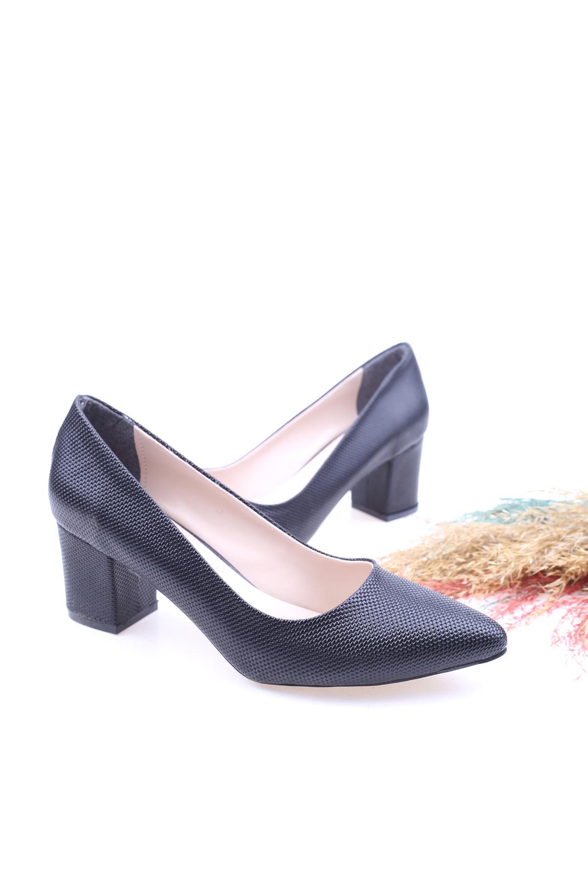 2860 Baskılı 6 Cm Topuklu Kadın Ayakkabı - Görsel 2