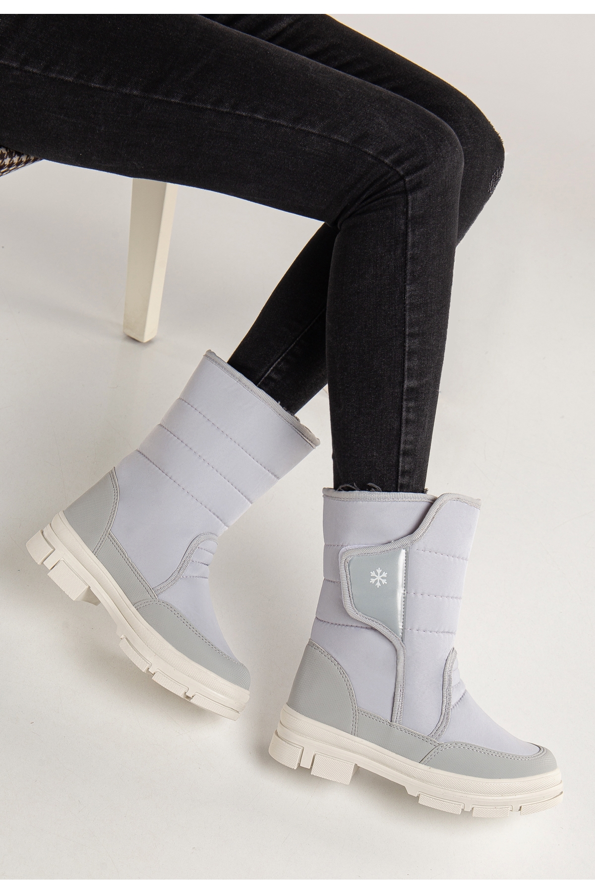 Diva Termal Kürklü Bantlı Soğuk Dayanıklı Kadın Bot Çizme Kar Botu - Görsel 5