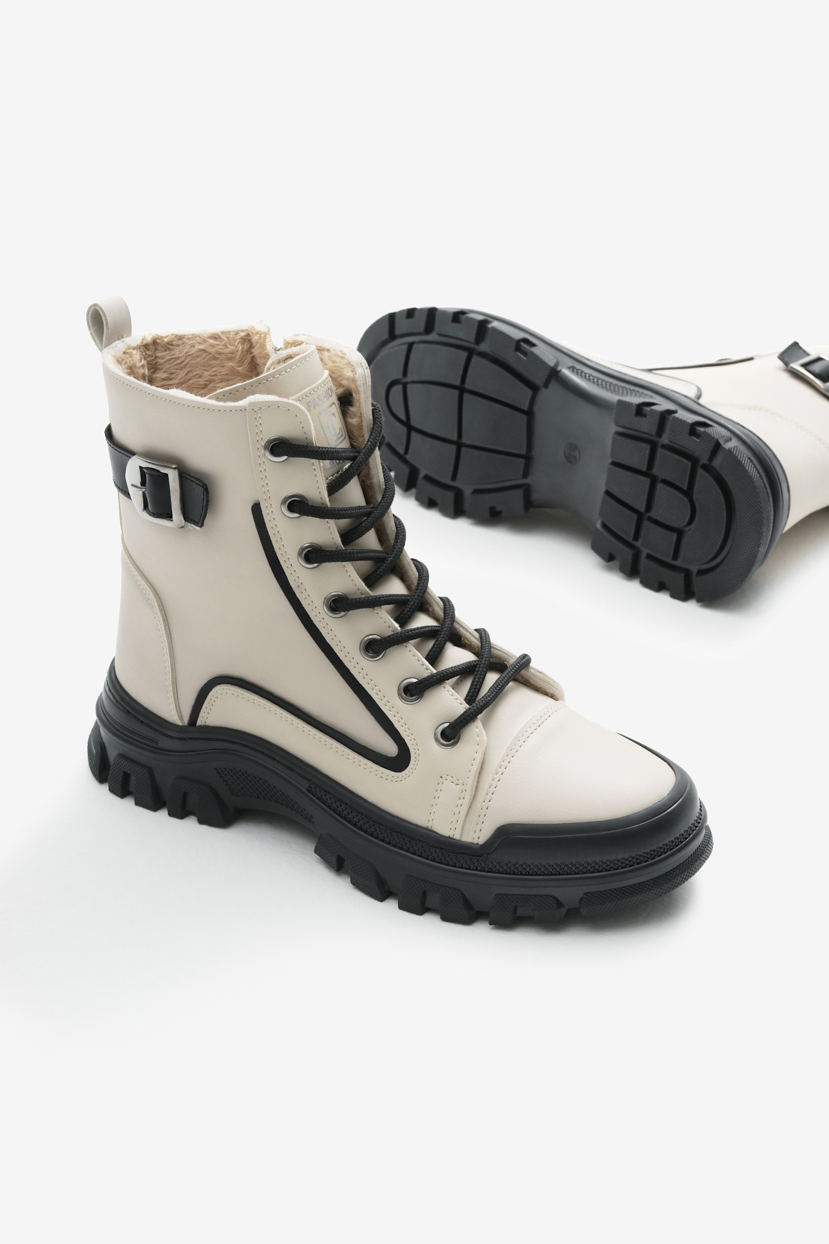 Kadın Bej Cilt Termo Taban Yanı Tokalı Bağcıklı ve Fermuarlı Bot - Görsel 5