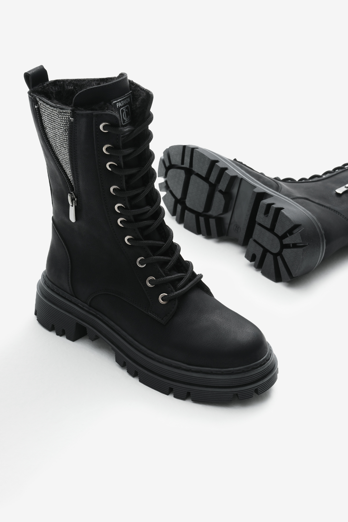 Kadın Siyah Mat Termo Taban Yanı Taşlı Detaylı Bağcıklı ve Fermuarlı Bot - Görsel 5