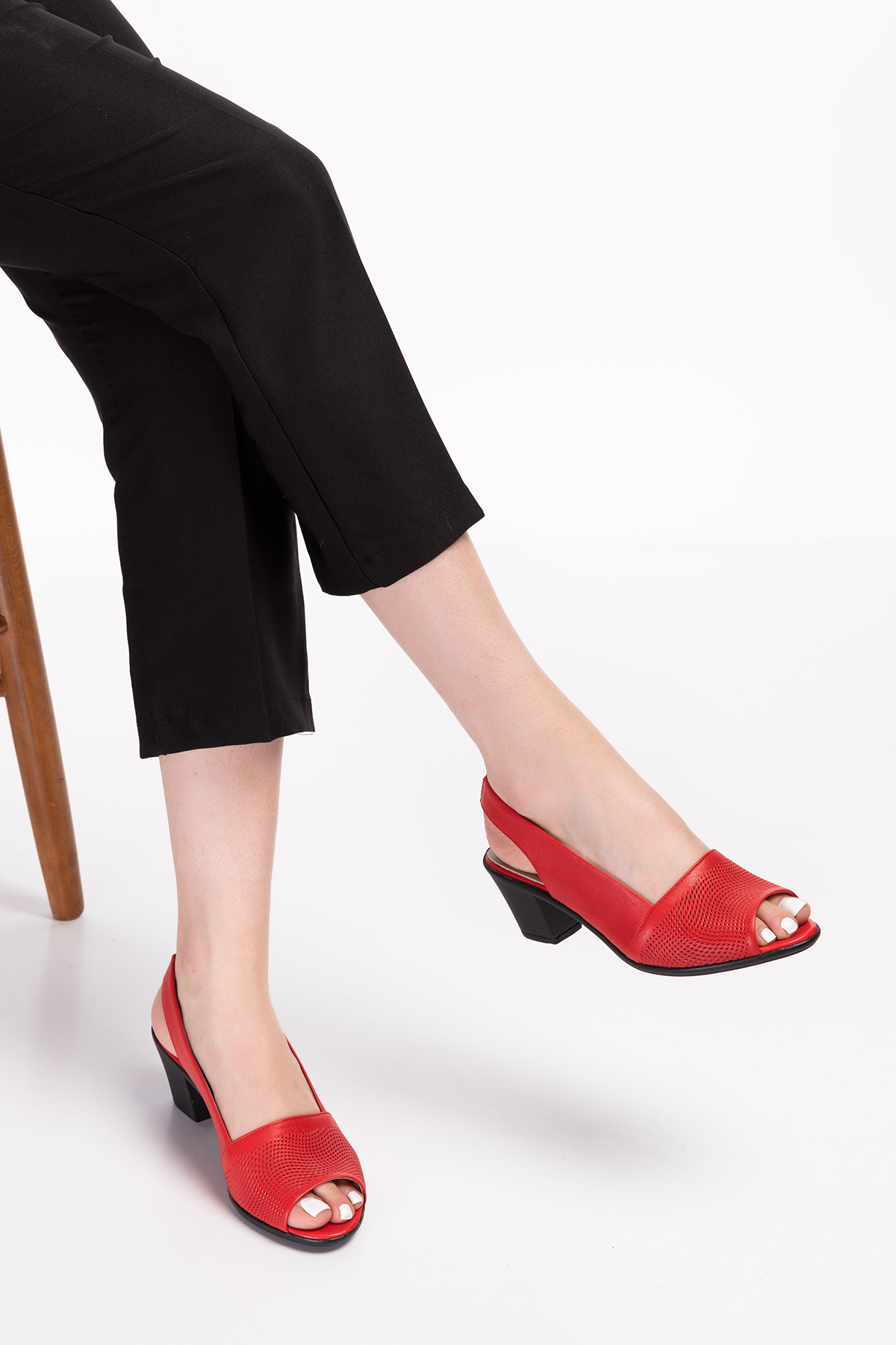 Gondol Kadın Hakiki Deri Klasik Topuklu Ayakkabı vdt.262 - Görsel 3