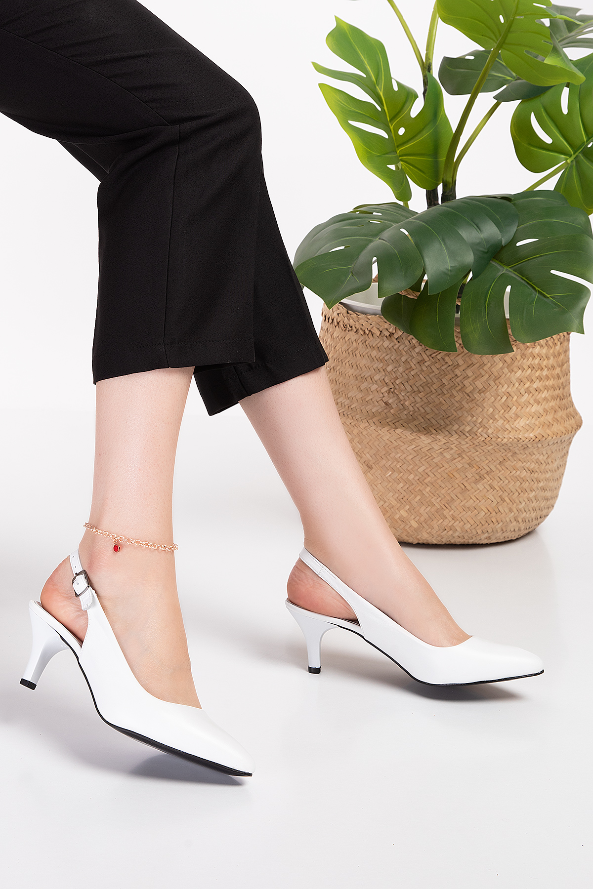 Gondol Kadın Hakiki Deri Orta Boy Topuk Stiletto vdt.230 - Görsel 3