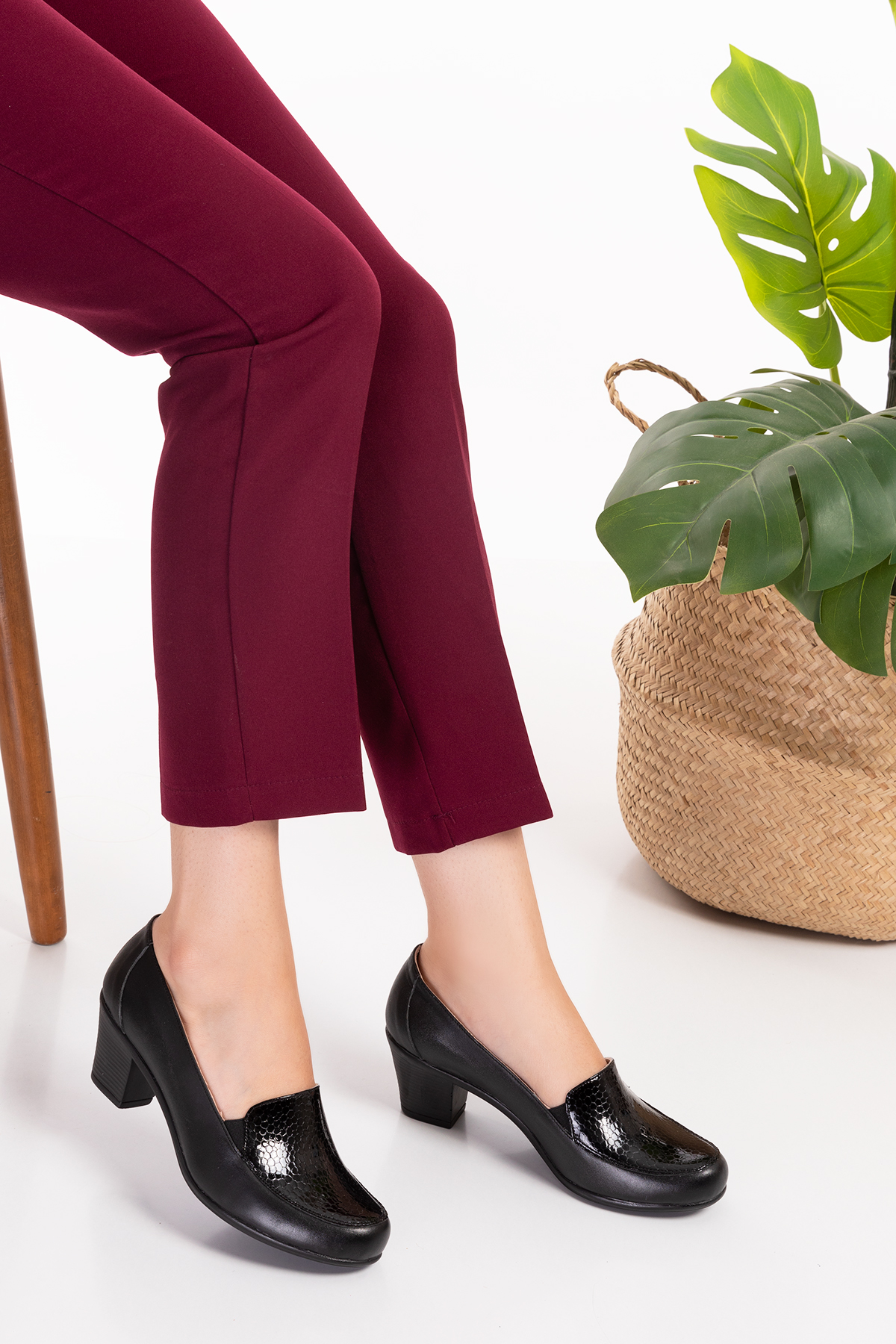 Gondol Hakiki Deri Rahat Klasik Topuklu Ayakkabı vdt.206 - Görsel 2