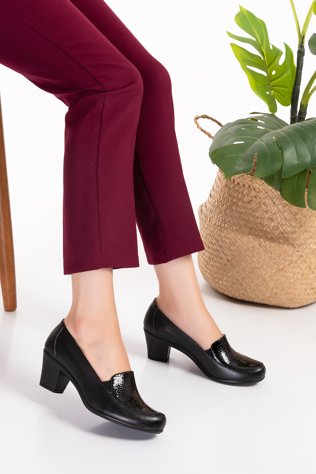 Gondol Hakiki Deri Rahat Klasik Topuklu Ayakkabı vdt.206 - Görsel 3