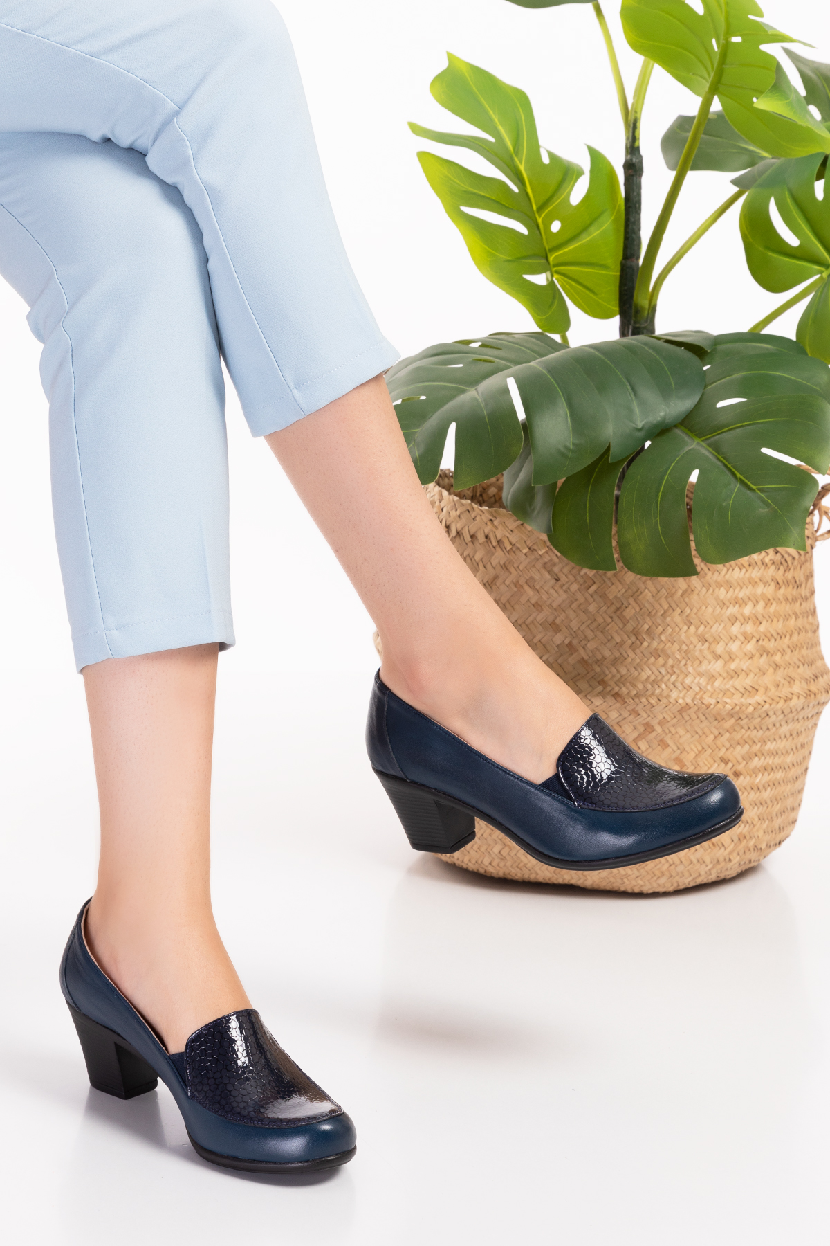 Gondol Hakiki Deri Rahat Klasik Topuklu Ayakkabı vdt.206 - Görsel 2