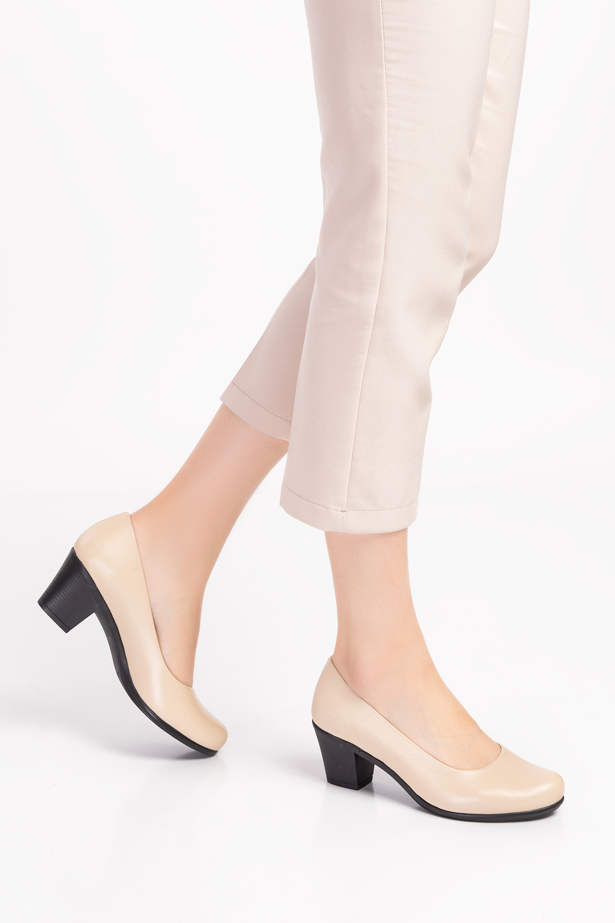 Gondol Hakiki Deri Klasik Orta Boy Topuklu Ayakkabı Vdt.200 - Görsel 5