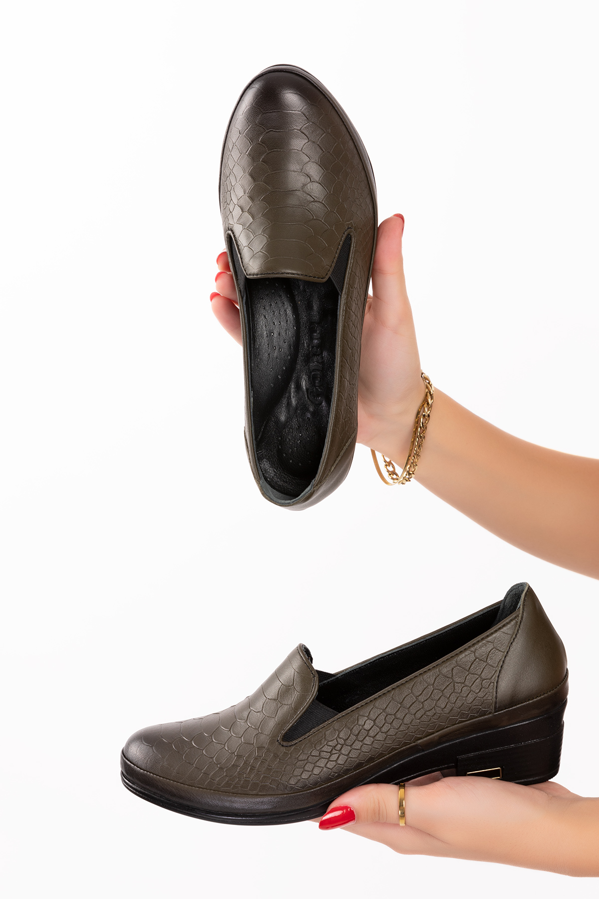 Gondol Hakiki Deri Kısa Topuklu Lastik Detaylı Ayakkabı msa.65 - Görsel 4