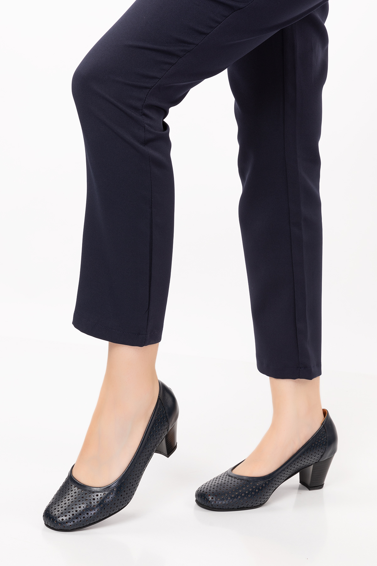 Gondol Hakiki Deri Klasik Topuklu Ayakkabı şhn.242y - Görsel 4