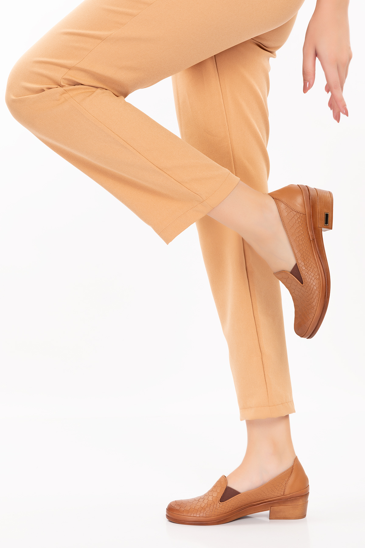 Gondol Hakiki Deri Kısa Topuklu Lastik Detaylı Ayakkabı msa.65 - Görsel 8