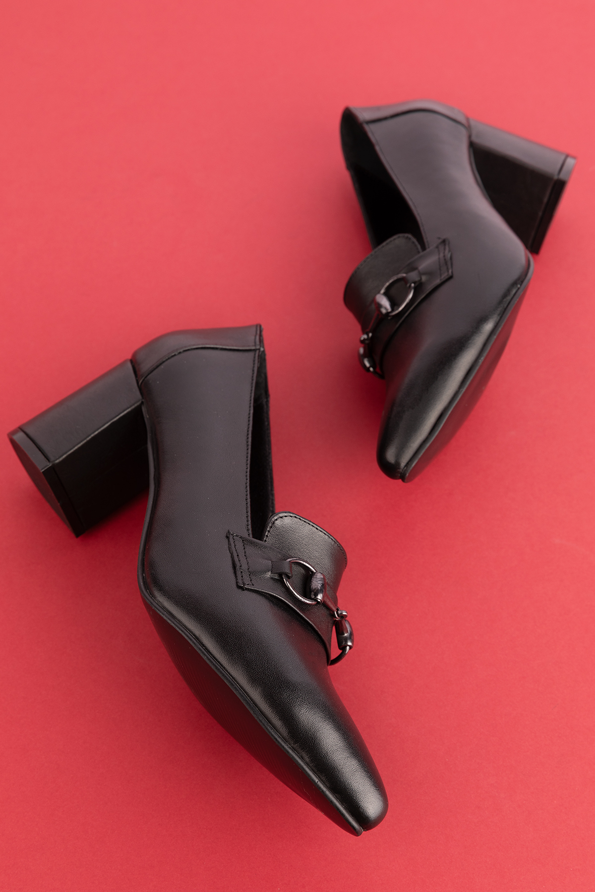 Gondol Kadın Hakiki Deri Klasik Topuklu Toka Detaylı Ayakkabı şhn.956 - Görsel 5