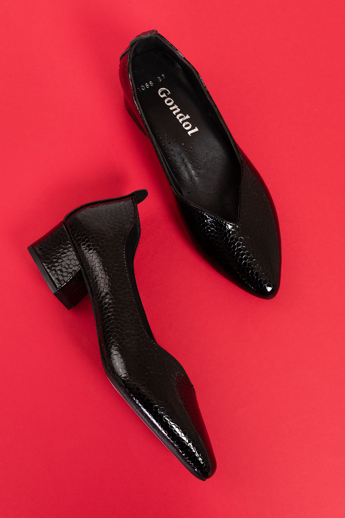 Gondol Hakiki Deri Klasik Topuklu Şık Ayakkabı şhn.1068 - Görsel 3