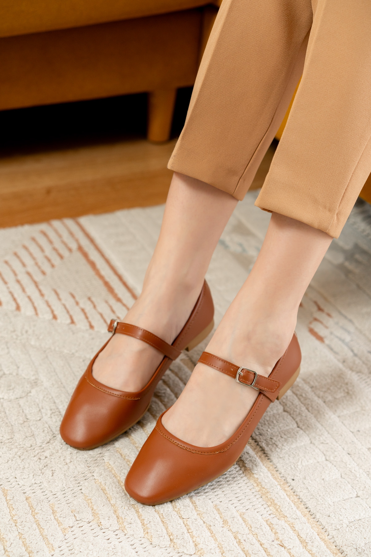 Latte Taba ( 1 cm Topuklu ) Baretli Yuvarlık Burun Babet - Görsel 7