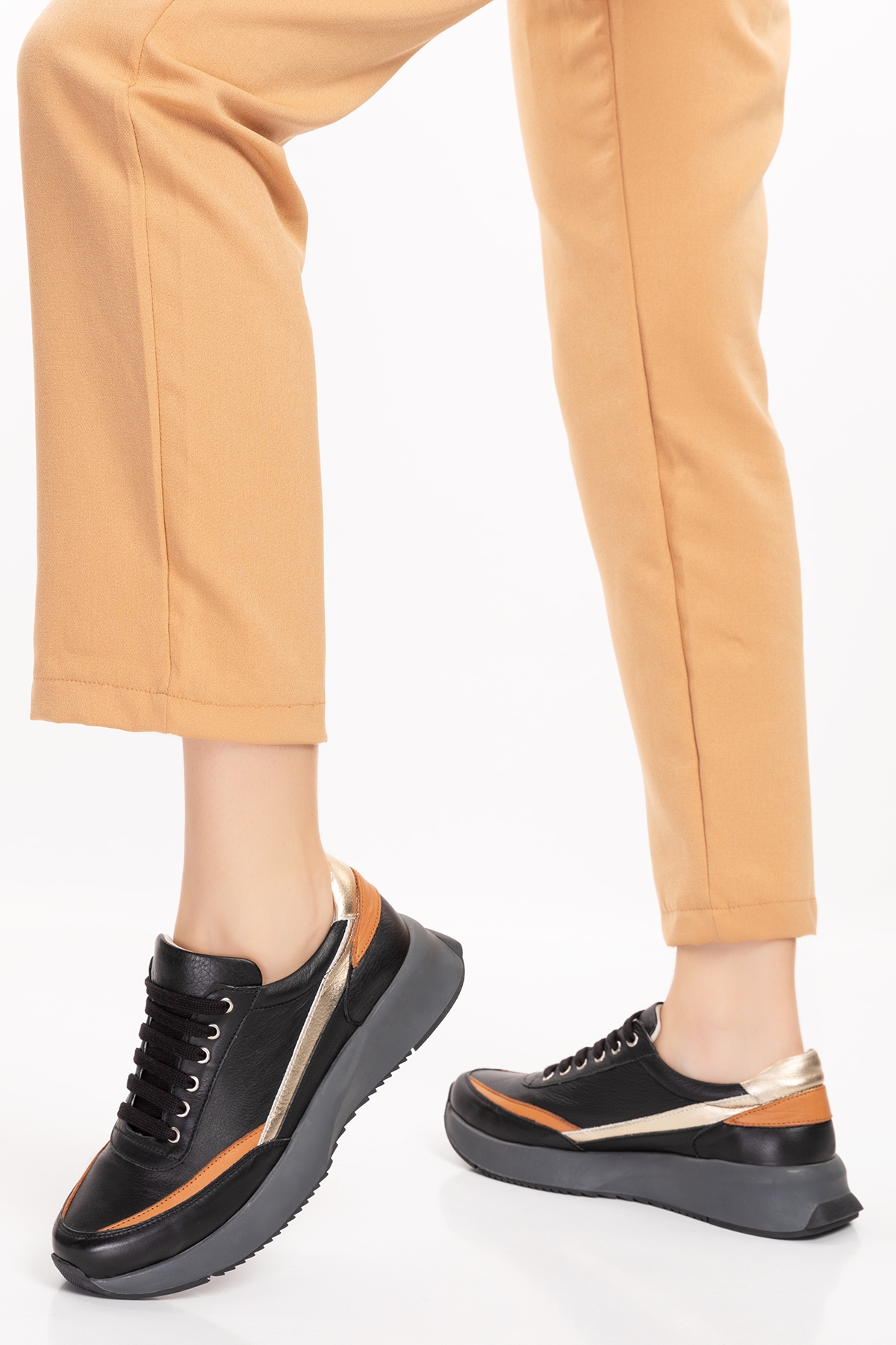 Gondol Içi Dışı Hakiki Deri Anatomik Taban Spor Ayakkabı gndl.562 - Görsel 7