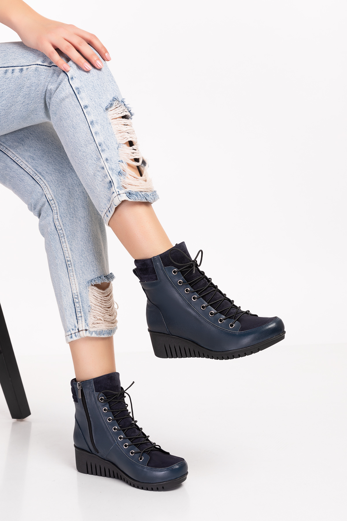 Gondol Kadın Hakiki Deri Kaymaz Dolgu Topuk Fermuarlı Bot esfa.2451 - Görsel 2