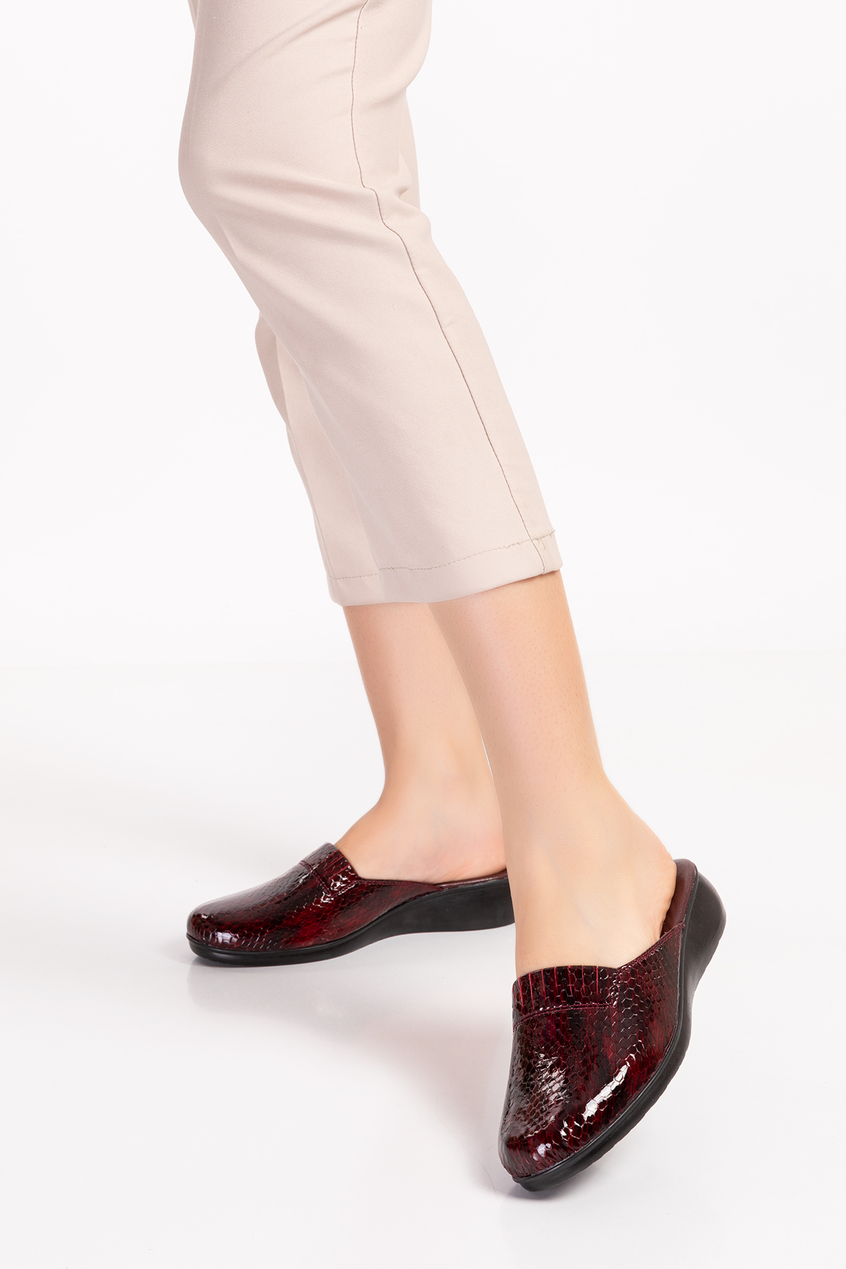 Gondol Kadın İçi Dışı Hakiki Deri Şık Ev Terliği Özl.960 - Görsel 3