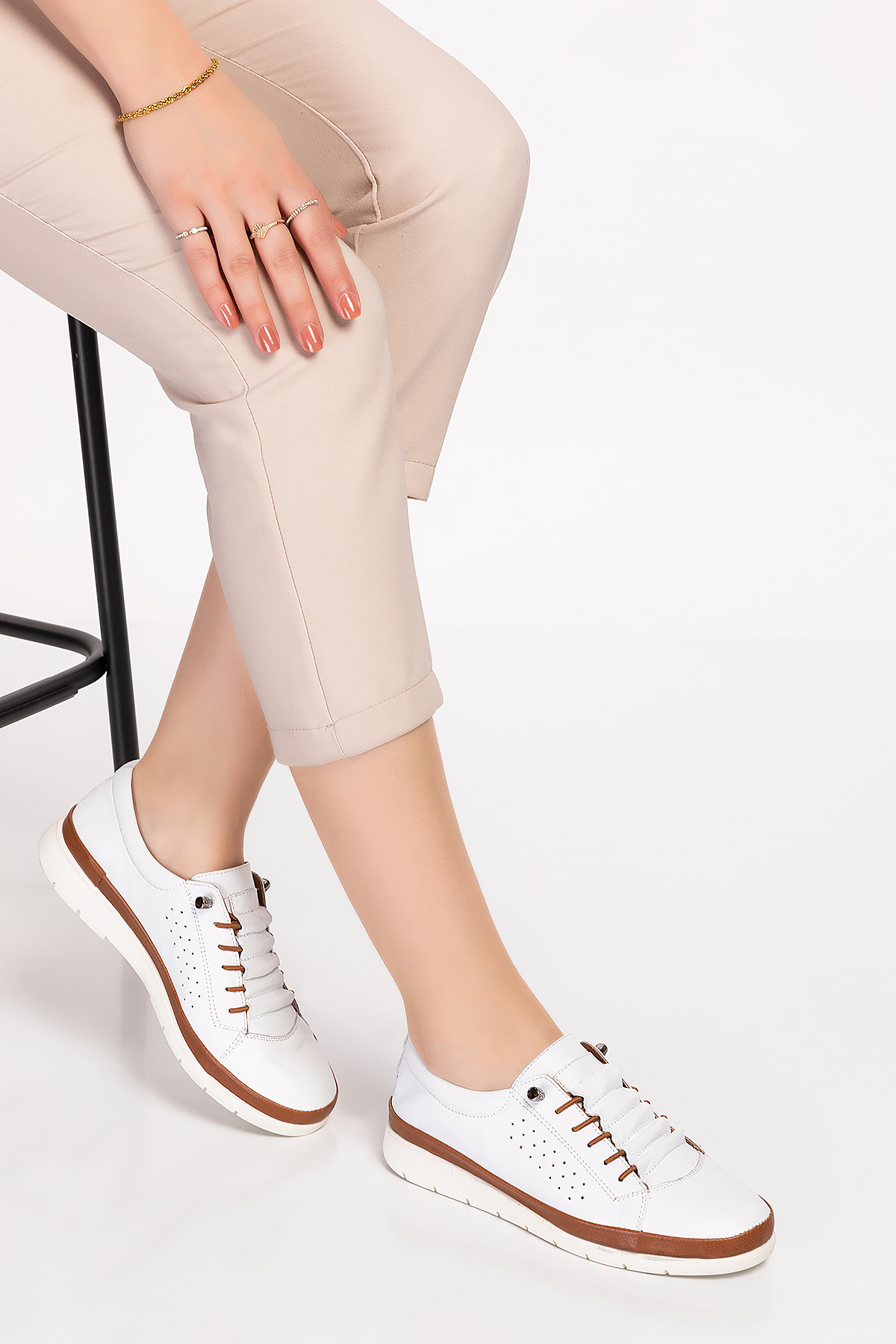 Gondol Kadın Hakiki Deri Lastikli Bağcıklı Rahat Ayakkabı Pyt.2120 - Görsel 3