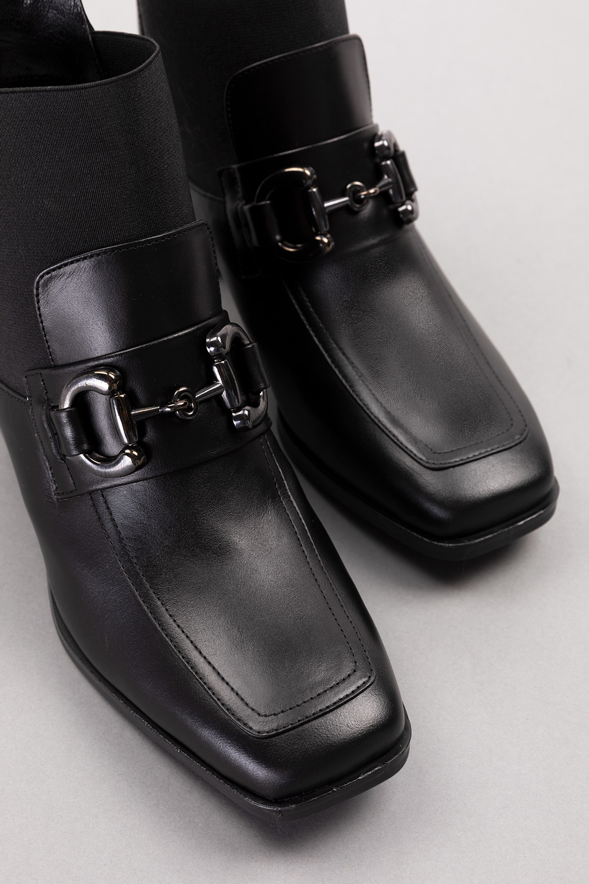 Gondol Kadın Hakiki Deri Tokalı Şık Bot Ast.53 - Görsel 6