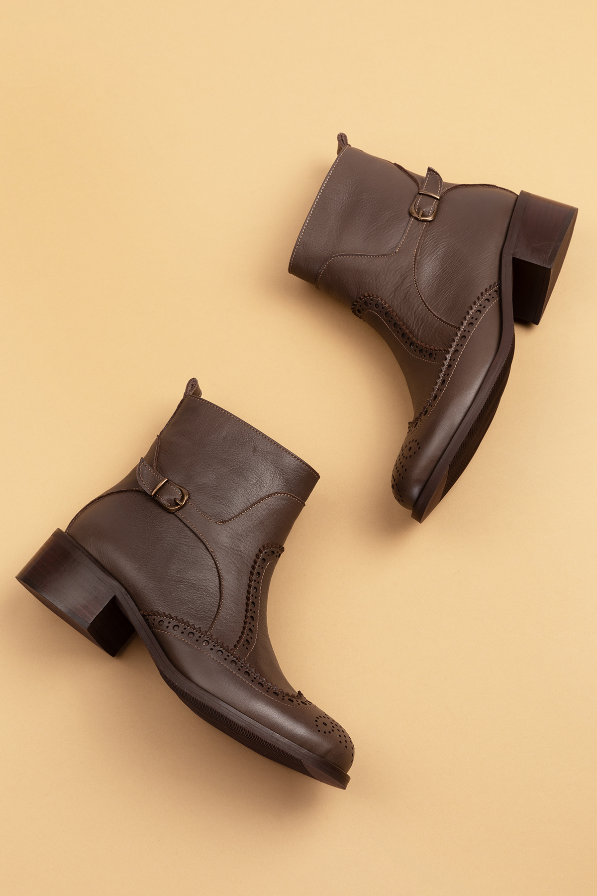 Gondol Hakiki Deri Kısa Topuklu Taz Bot ell.3792 - Görsel 8