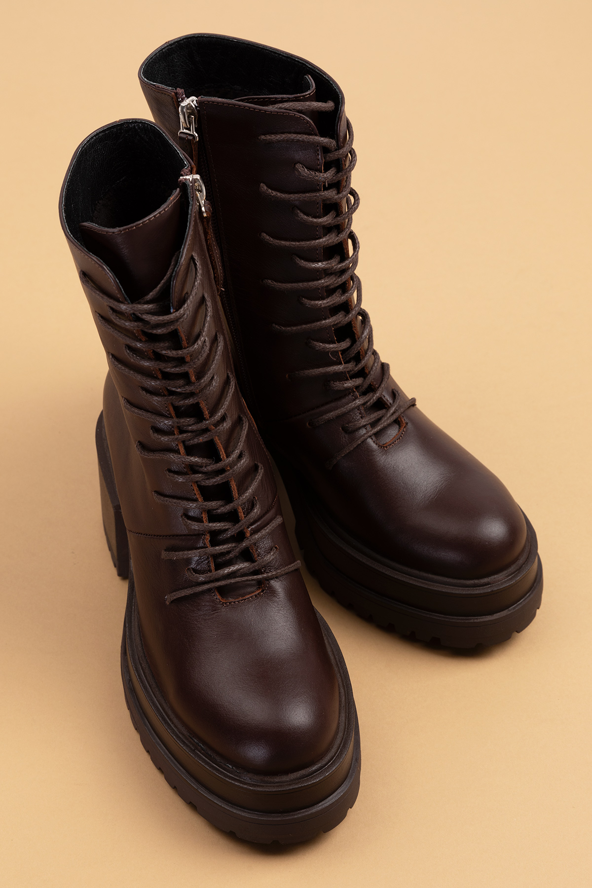 Gondol Kadın Hakiki Deri Kalın Topuklu Bağcıklı Fermuarlı Bot rg.88191 - Görsel 3