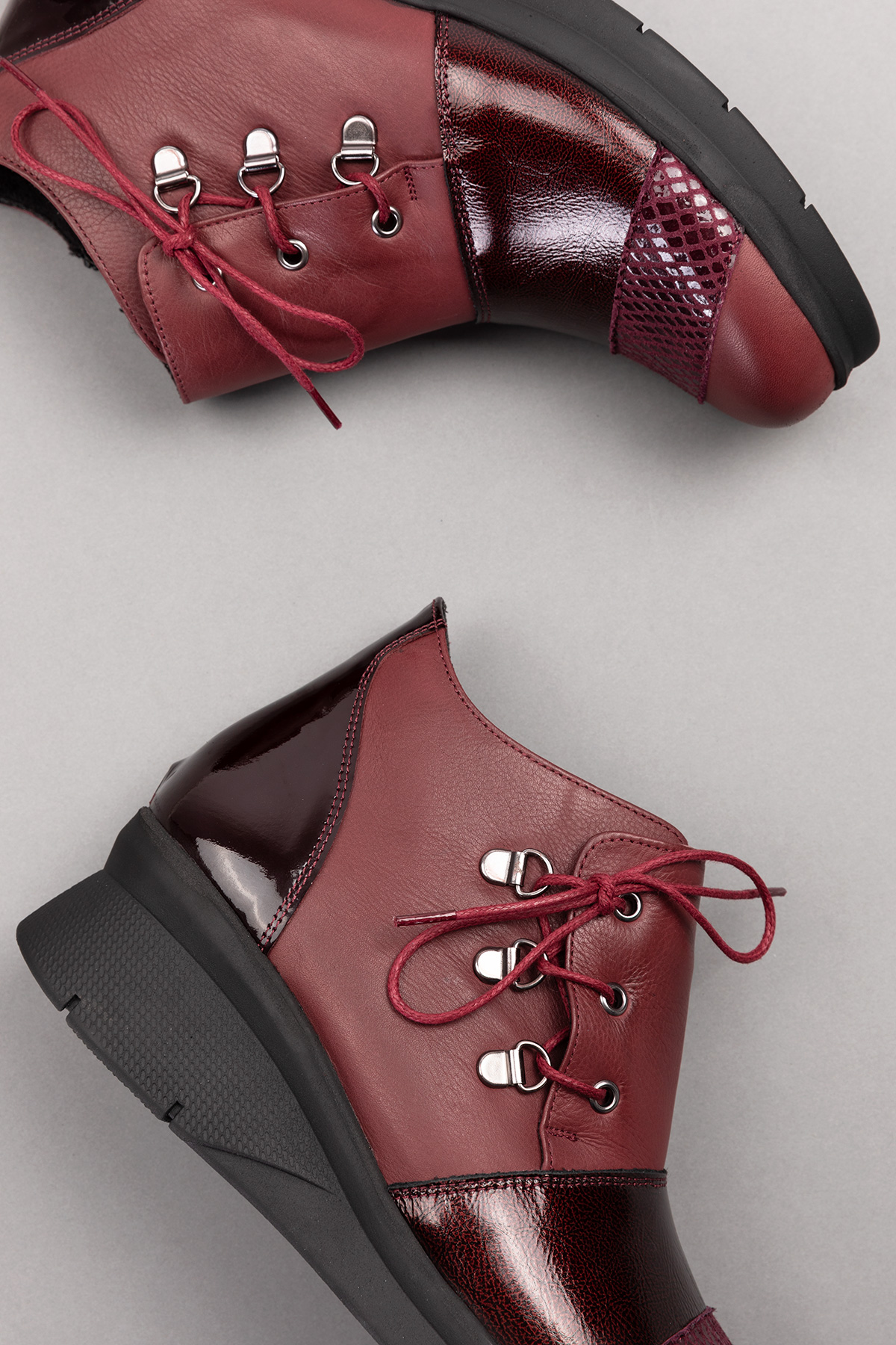 Gondol Kadın Hakiki Deri parlak Rugan Detaylı Rahat Bot ell.7141 - Görsel 4